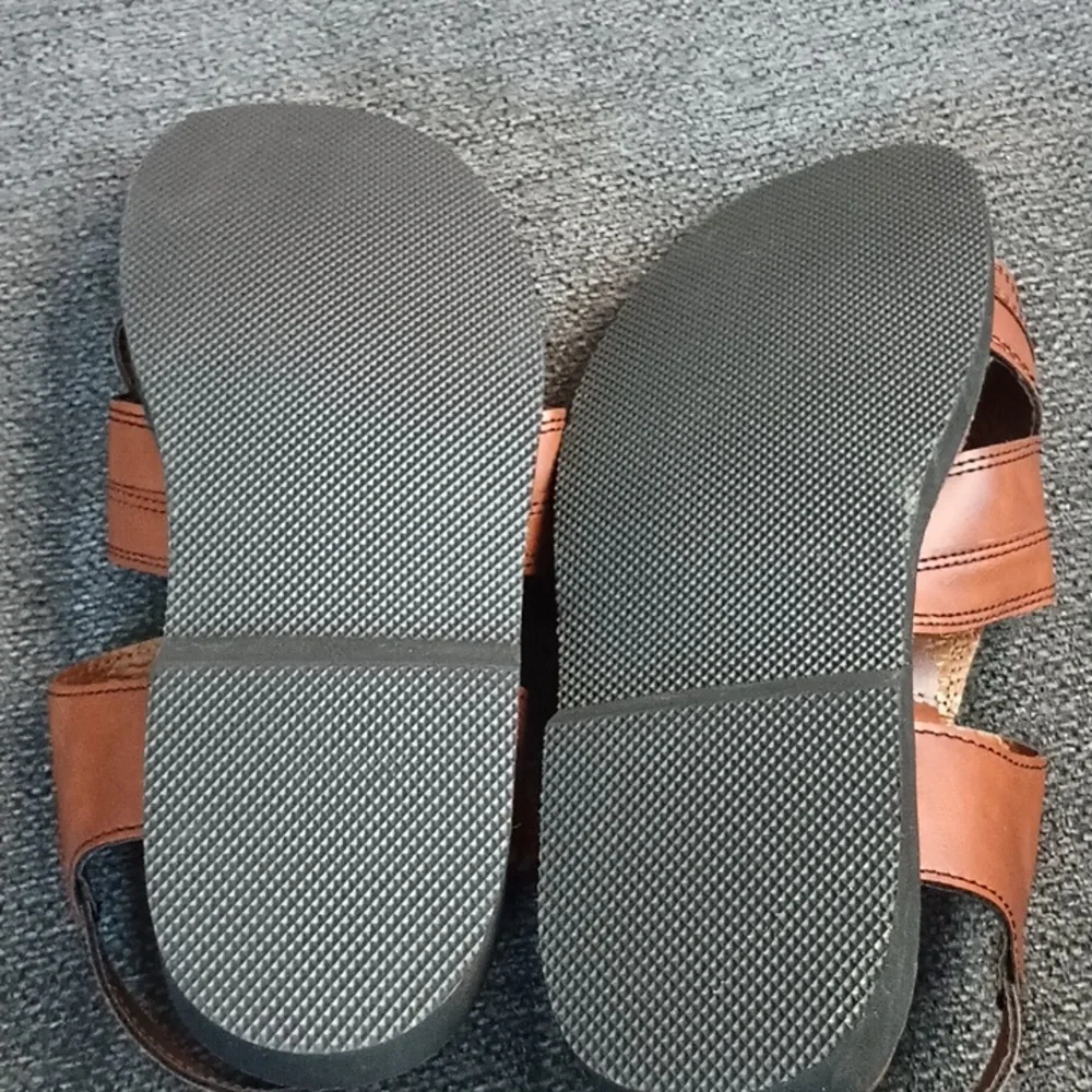 men's Lites brown tan leather adjustable strap sandals with terry cloth liners. - Picture 5 of 5
